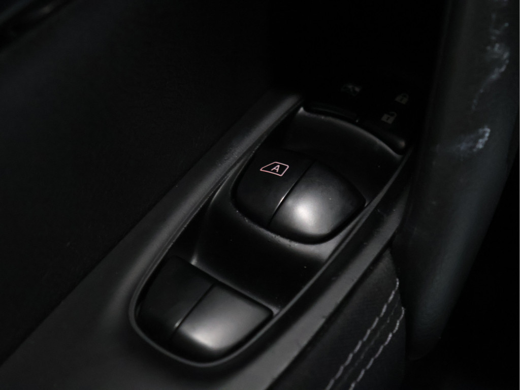 47494920-10.jpg