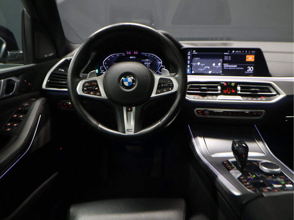 48720009-10.jpg